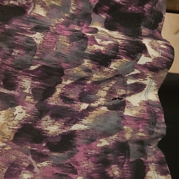 Daisy Fuentes Blouse, Pink, brown, & cream. XL. - Picture 5 of 8